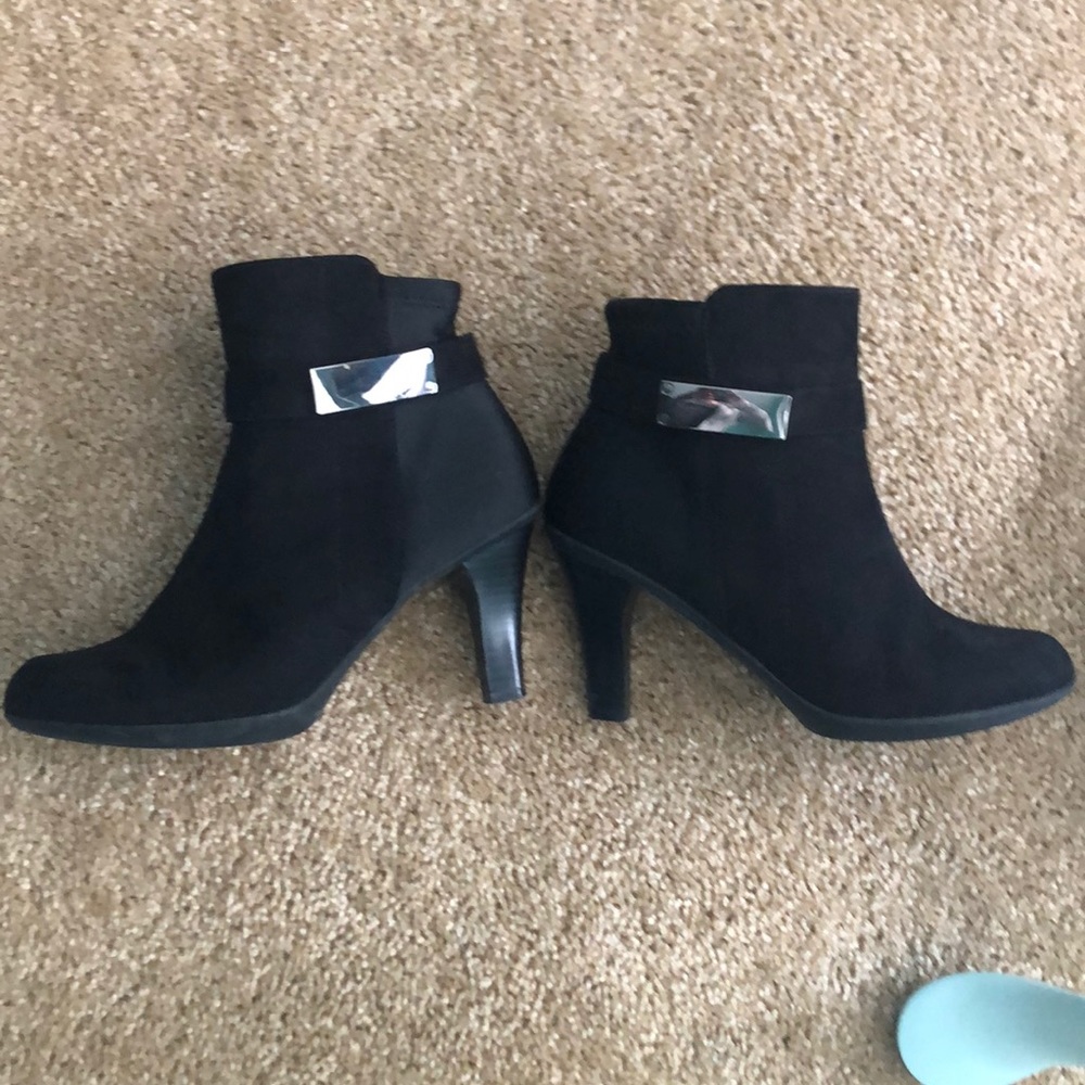 kelly&katie black booties